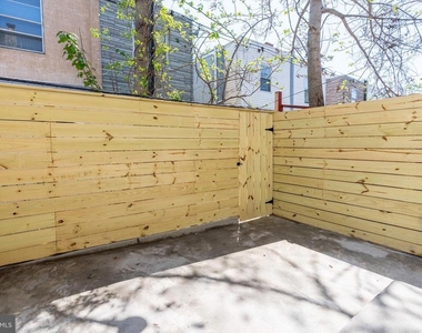 1927 S Norwood Street - Photo Thumbnail 18