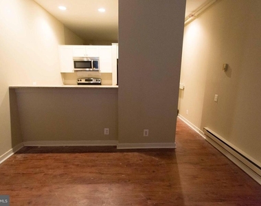 130-2 Arch Street - Photo Thumbnail 7