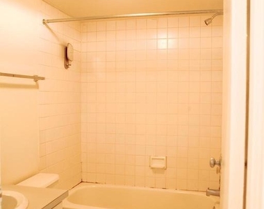 130-3 Arch Street - Photo Thumbnail 14