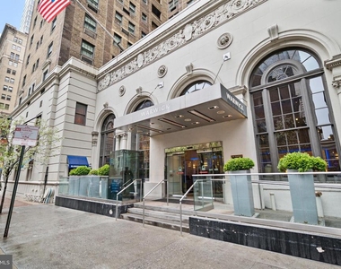 1701 Locust Street - Photo Thumbnail 1
