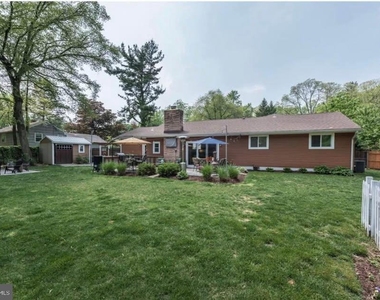 32 Delwood Road - Photo Thumbnail 12