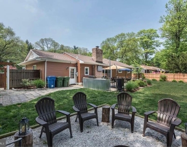 32 Delwood Road - Photo Thumbnail 13