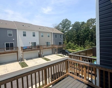 6504 Bullrush Court - Photo Thumbnail 33