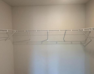 6504 Bullrush Court - Photo Thumbnail 15