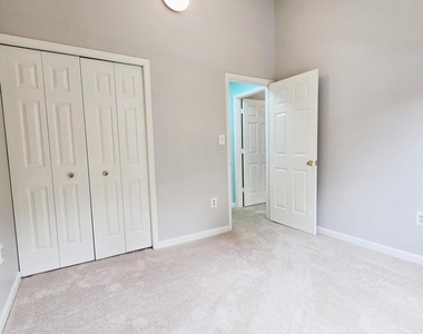 20011 Placid Lake Terrace - Photo Thumbnail 24