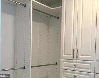 4515 Willard Avenue - Photo Thumbnail 23