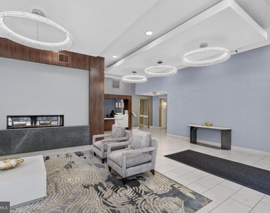 4515 Willard Avenue - Photo Thumbnail 3