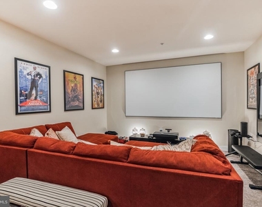 392 Buckeye Circle - Photo Thumbnail 18