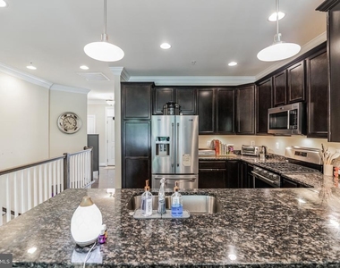 392 Buckeye Circle - Photo Thumbnail 6