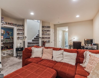 392 Buckeye Circle - Photo Thumbnail 19