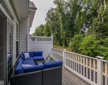 392 Buckeye Circle - Photo Thumbnail 27
