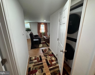 8612 Creek Court - Photo Thumbnail 18