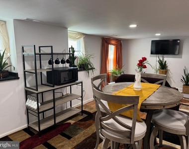8612 Creek Court - Photo Thumbnail 27