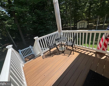 8612 Creek Court - Photo Thumbnail 1