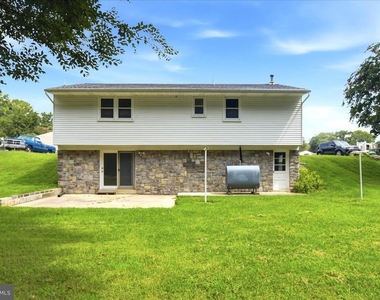 1447 Knight Avenue - Photo Thumbnail 21