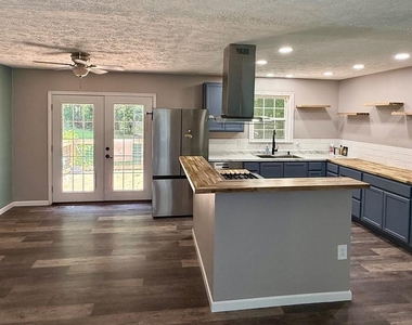 3745 Hunting Creek Road - Photo Thumbnail 2
