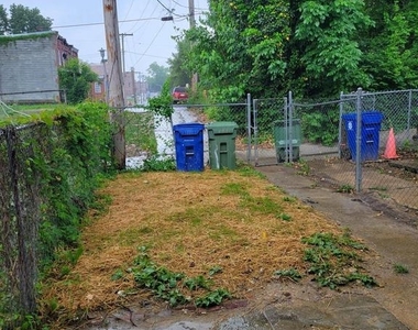 2745 W Mosher Street - Photo Thumbnail 17
