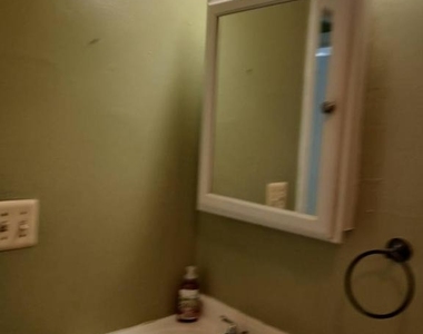 1704 Monterey Street - Photo Thumbnail 6