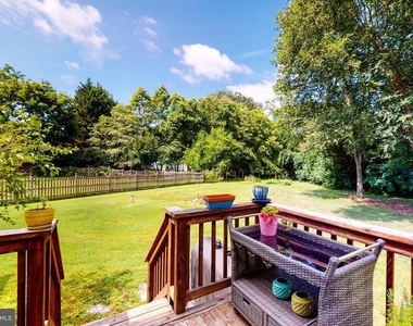 5630 Buccaneer Court - Photo Thumbnail 7