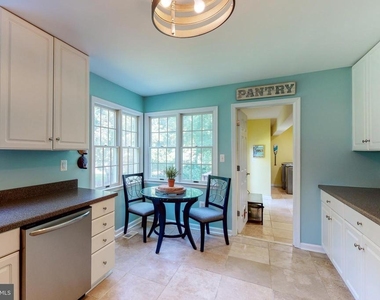 5630 Buccaneer Court - Photo Thumbnail 12
