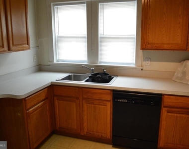 121 Broad Street - Photo Thumbnail 6