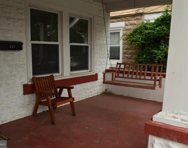 121 Broad Street - Photo Thumbnail 2