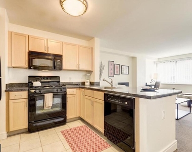 800 4th Street Sw - Photo Thumbnail 1