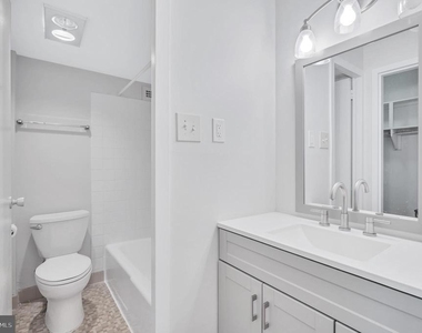 2201 L Street Nw - Photo Thumbnail 18