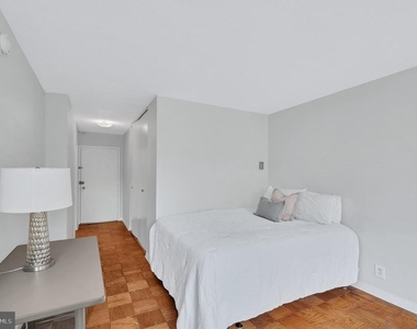 2201 L Street Nw - Photo Thumbnail 14