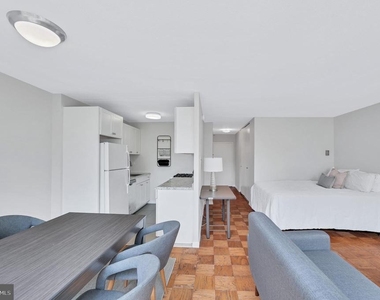 2201 L Street Nw - Photo Thumbnail 10