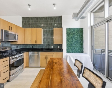 811 4th Street Nw - Photo Thumbnail 14