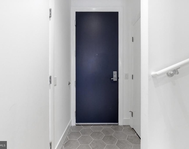 811 4th Street Nw - Photo Thumbnail 24