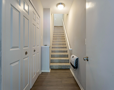 2865 Barclay Way - Photo Thumbnail 41