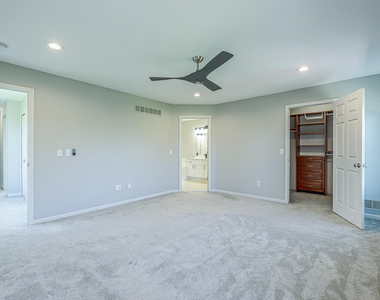 2865 Barclay Way - Photo Thumbnail 27