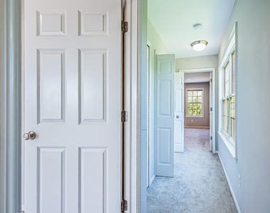 2865 Barclay Way - Photo Thumbnail 24