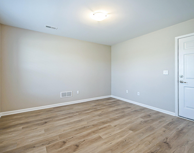 2150 Park Drive - Photo Thumbnail 9