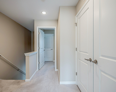 2150 Park Drive - Photo Thumbnail 25