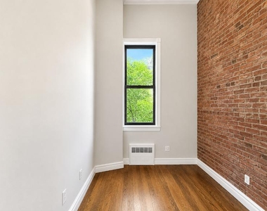 Copy of 234 West 14th Street, Unit 2b - Photo Thumbnail 3