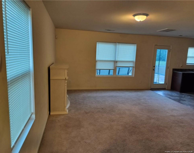 405 Holman Street - Photo Thumbnail 2