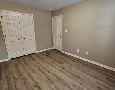 5716 Scarecrow Court - Photo Thumbnail 25