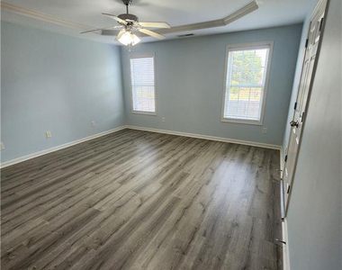 5716 Scarecrow Court - Photo Thumbnail 16
