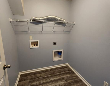 5716 Scarecrow Court - Photo Thumbnail 15