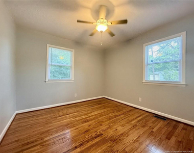 815 Mcneil Street - Photo Thumbnail 14