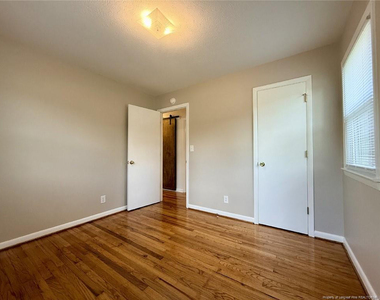 815 Mcneil Street - Photo Thumbnail 7