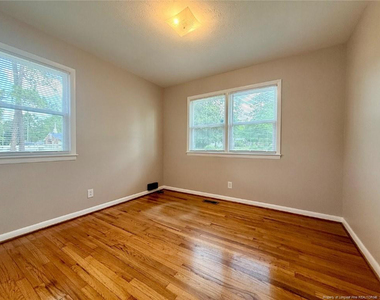815 Mcneil Street - Photo Thumbnail 8