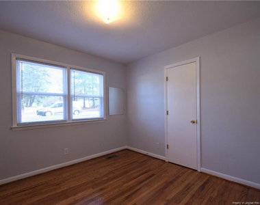 815 Mcneil Street - Photo Thumbnail 8