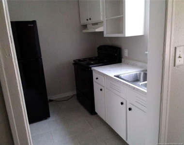 1009 Cherry Street - Photo Thumbnail 2