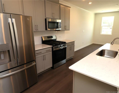3128 Gypsum Drive - Photo Thumbnail 9