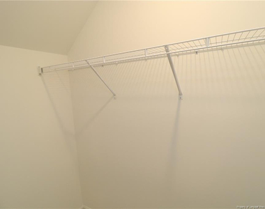 3128 Gypsum Drive - Photo Thumbnail 5