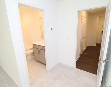 3128 Gypsum Drive - Photo Thumbnail 2